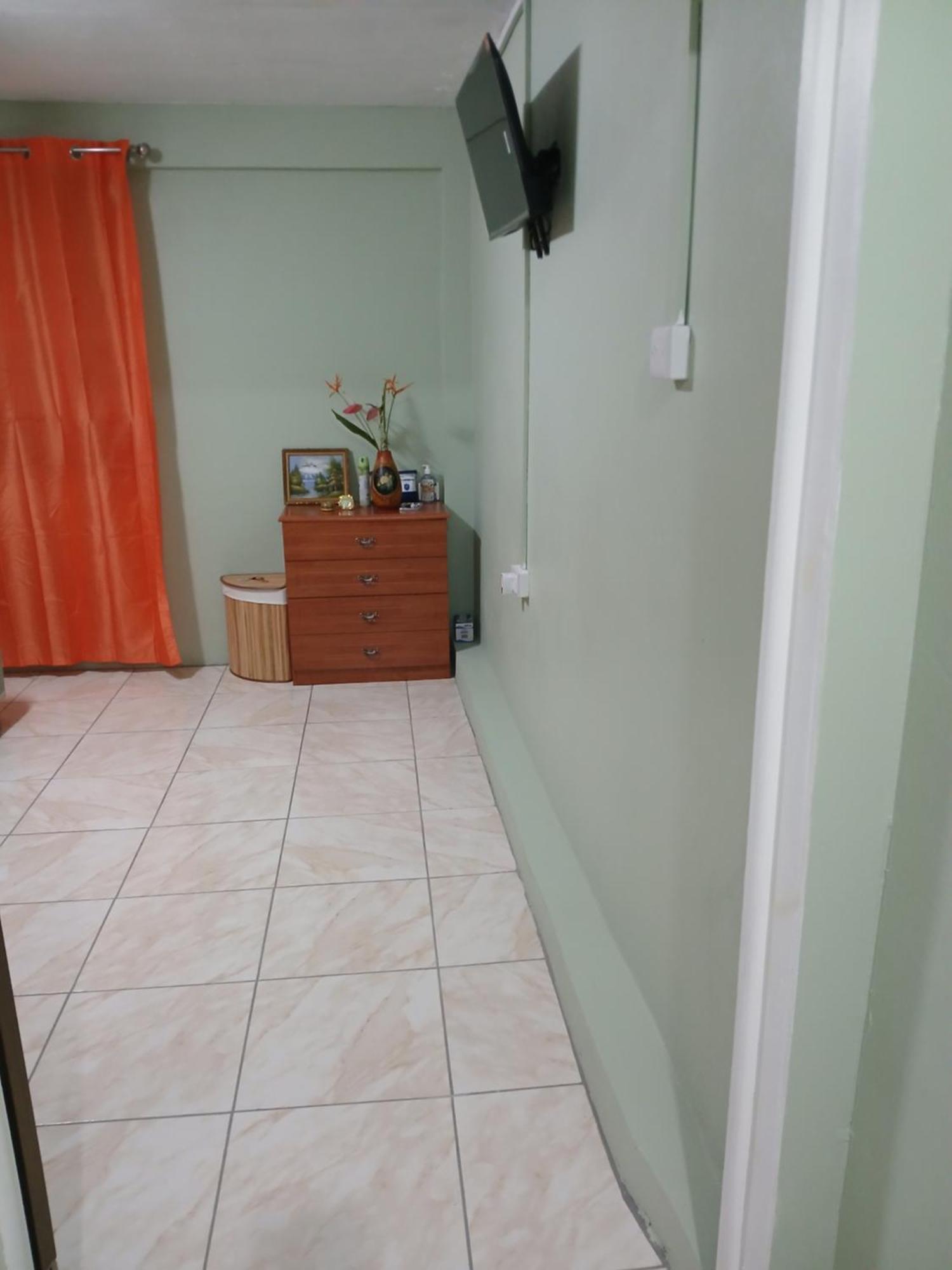 Natrue'S Haven Bed & Breakfast Marigot ภายนอก รูปภาพ