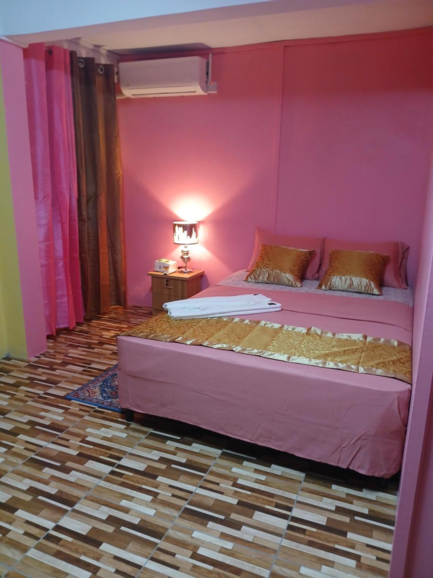 Natrue'S Haven Bed & Breakfast Marigot ภายนอก รูปภาพ